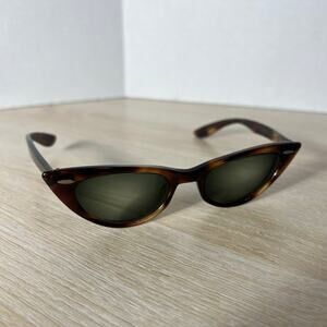Vintage Bausch & Lomb 5 1/4 Eyeglasses FRAMES ONLY Brown Cat Eye B&L 46-18 READ